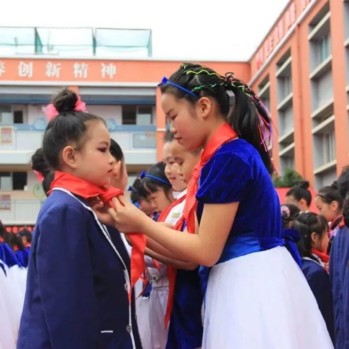 盘龙教育(微信)