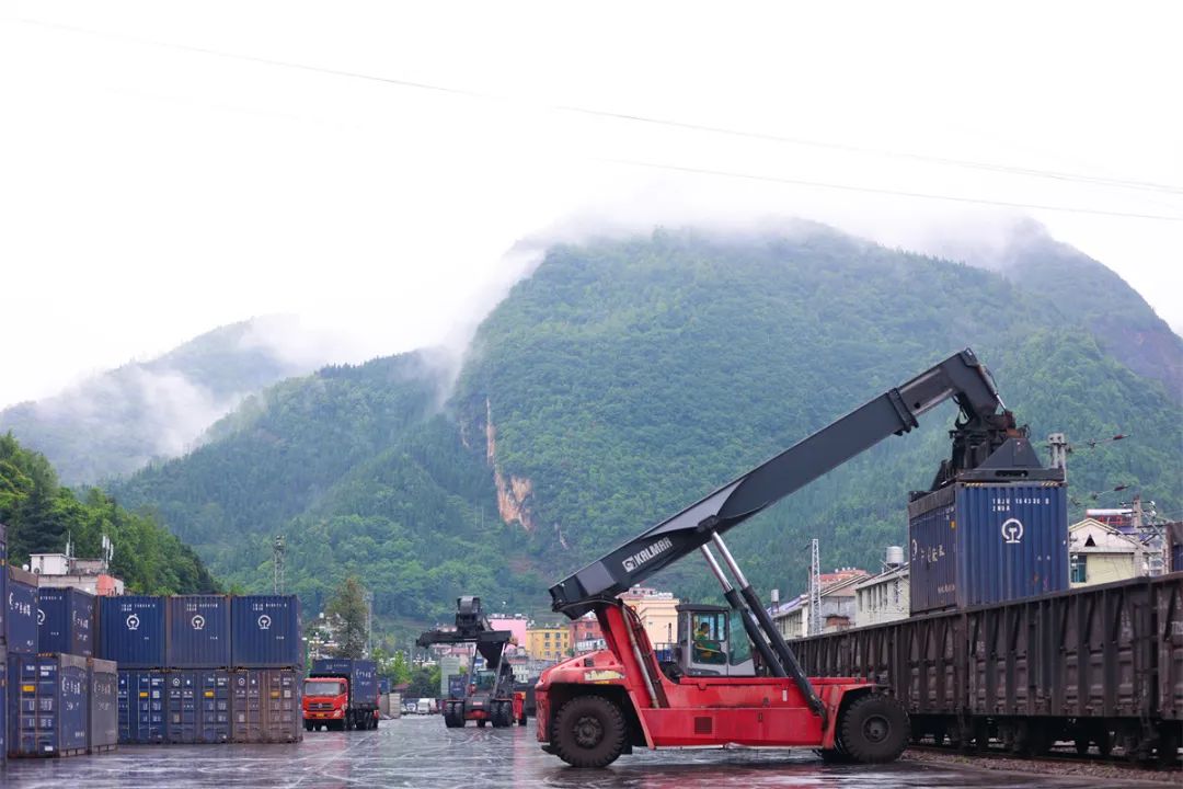 昆明铁路
