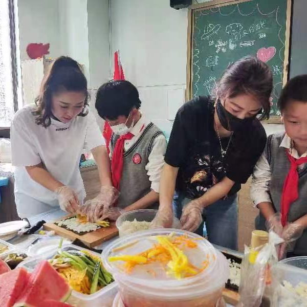 盘龙教育(微信)