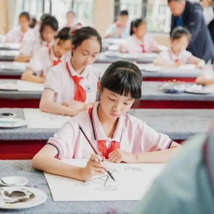盘龙教育(微信)