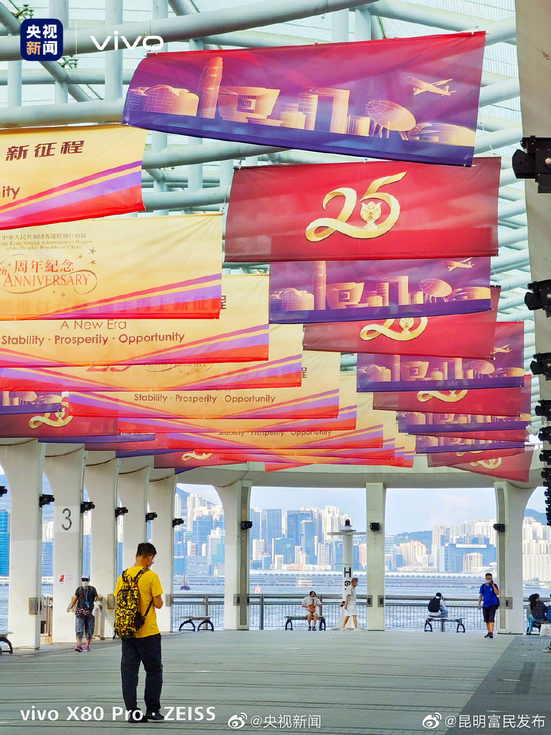 韩国一捆生菜234元 居民抱怨吃不起菜