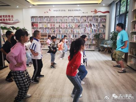 “昆明东川发布”微博