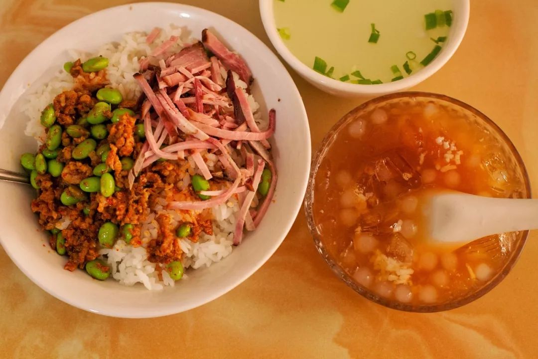 一部手机游云南