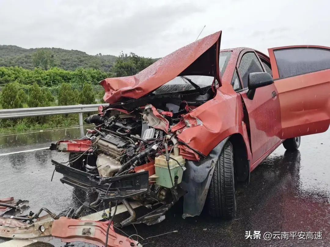 云南高速交警