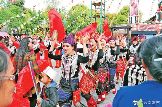 少数民族风情是德宏旅游资源的特色和典型代表