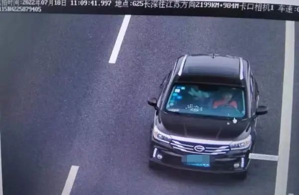 掌上春城