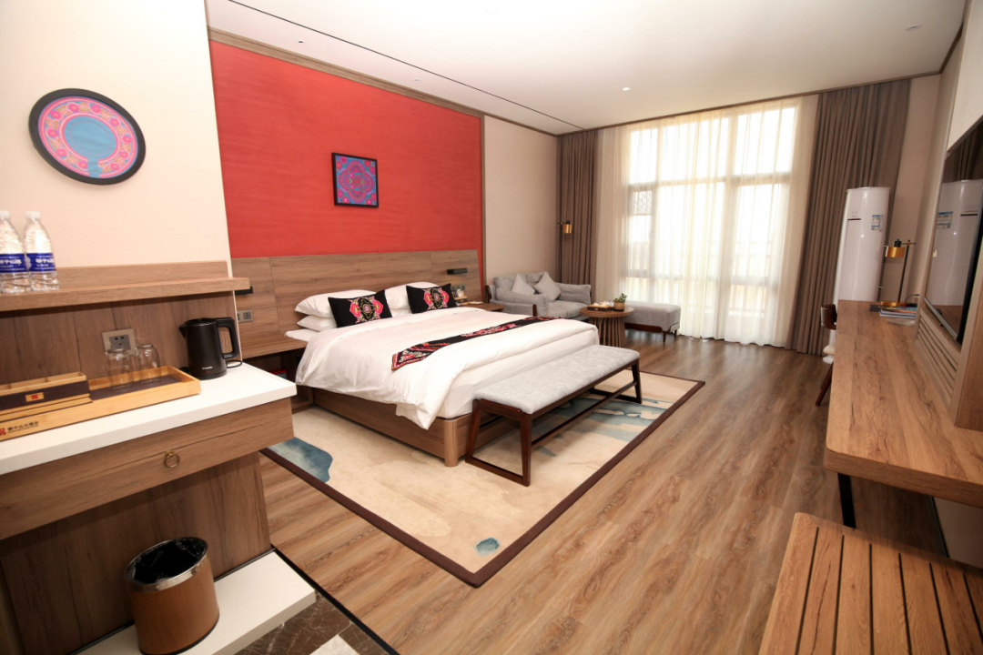 昆明轿子山旅游