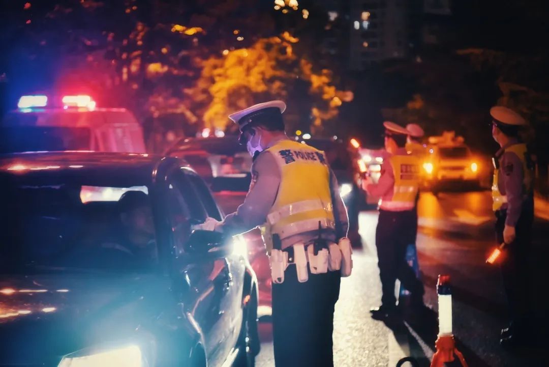 昆明交警