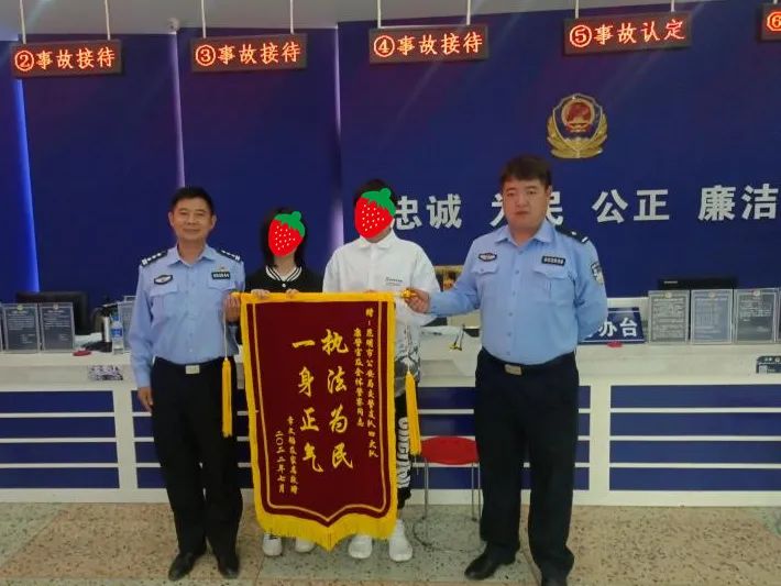 昆明交警