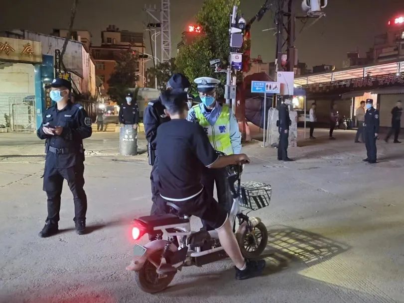昆明交警