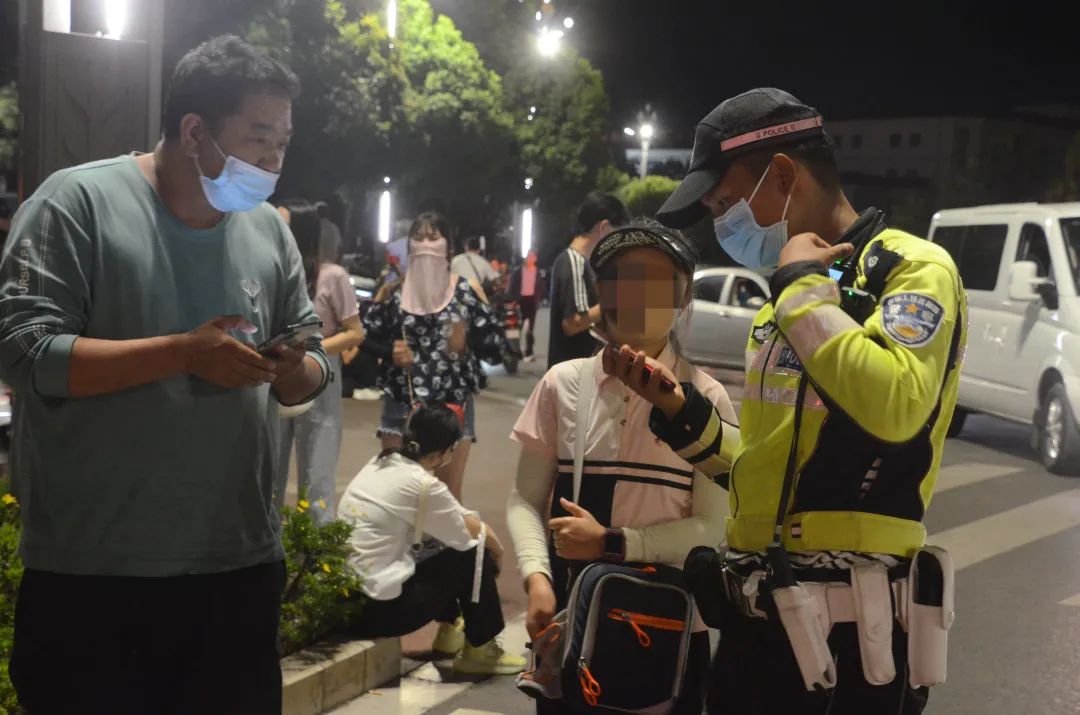 昆明交警