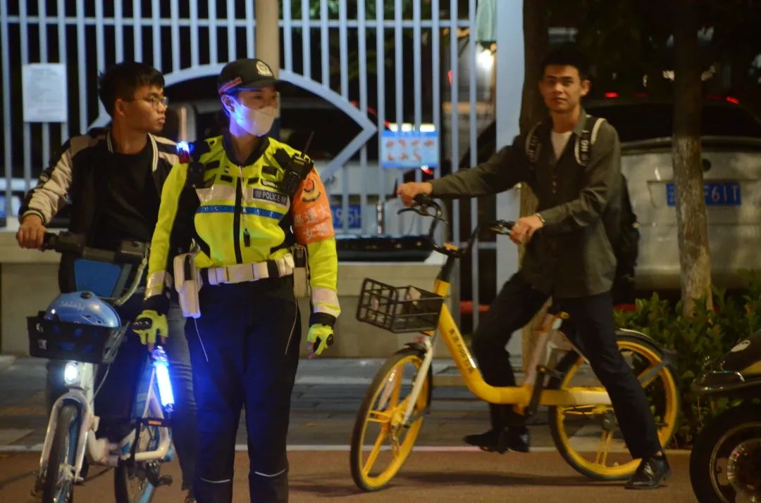 昆明交警