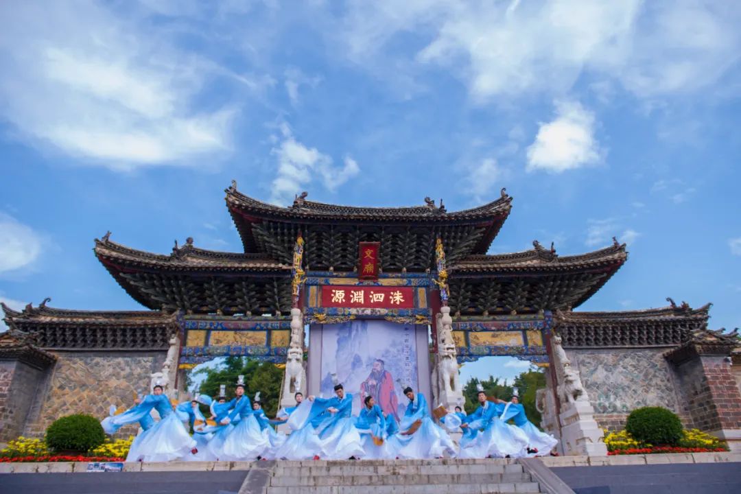掌上春城