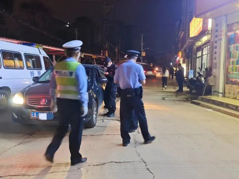 昆明交警