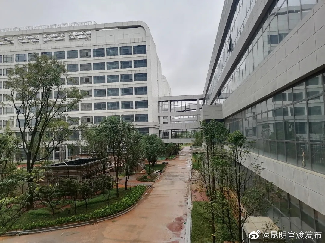  一线发展看项目：官渡区人民医院迁建项目计划年内交付使用