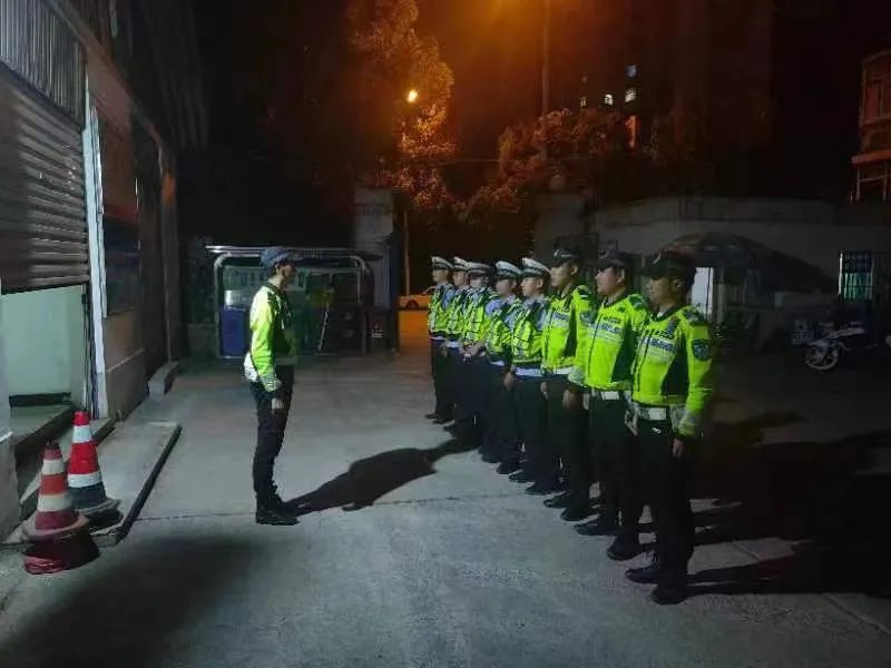 昆明交警