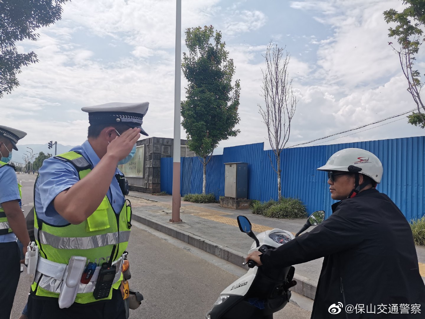 保山交通警察微博