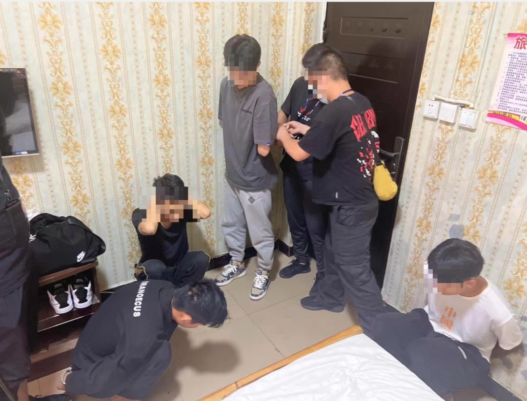掌上春城