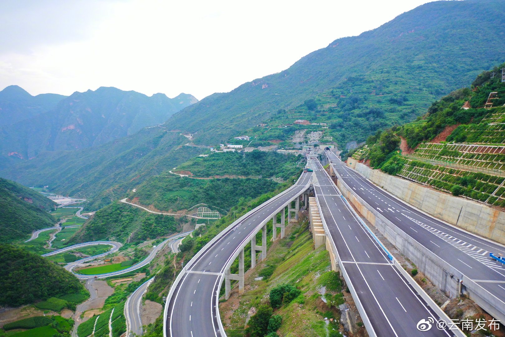 “云南发布”微博