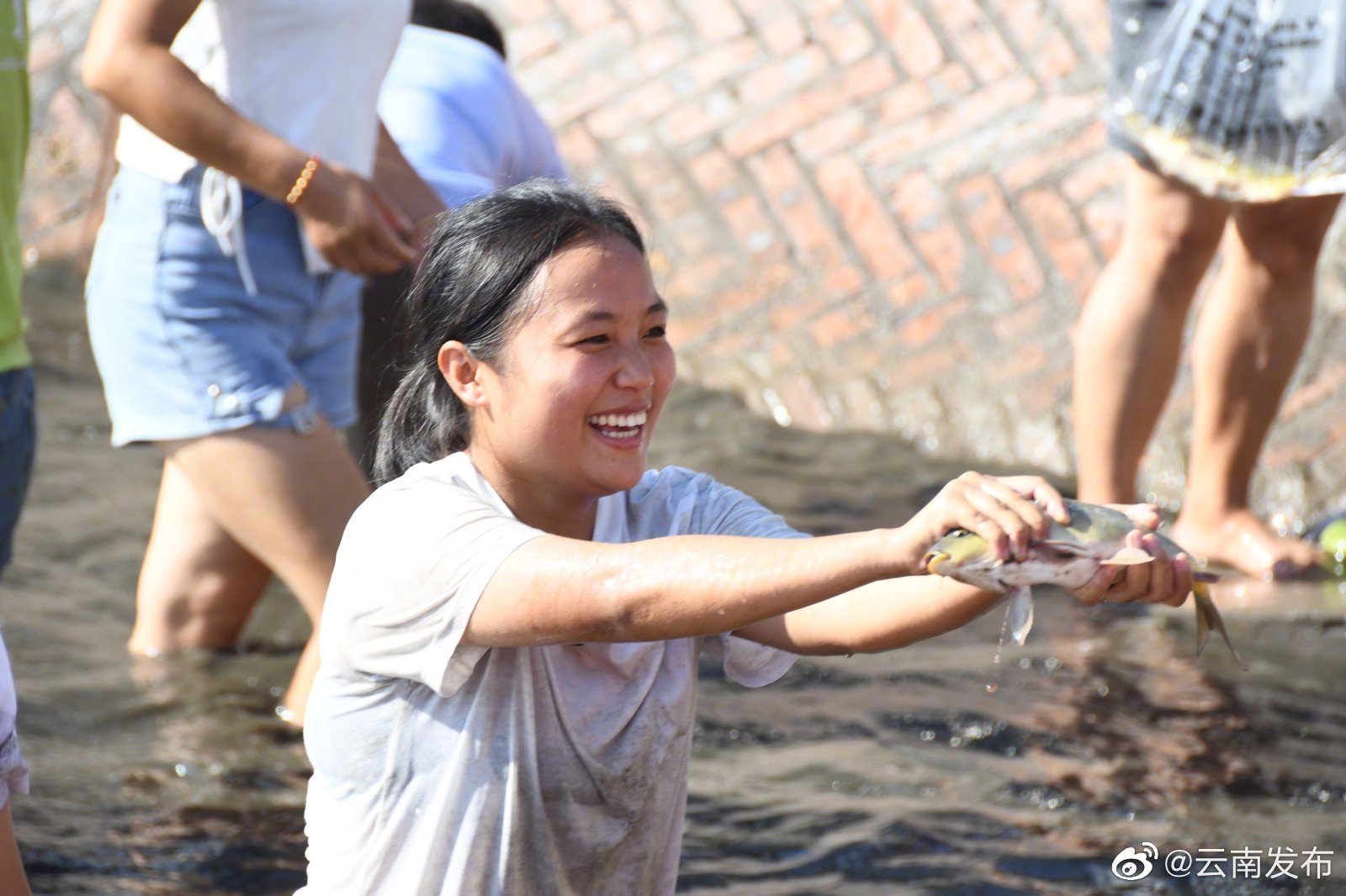 “云南发布”微博