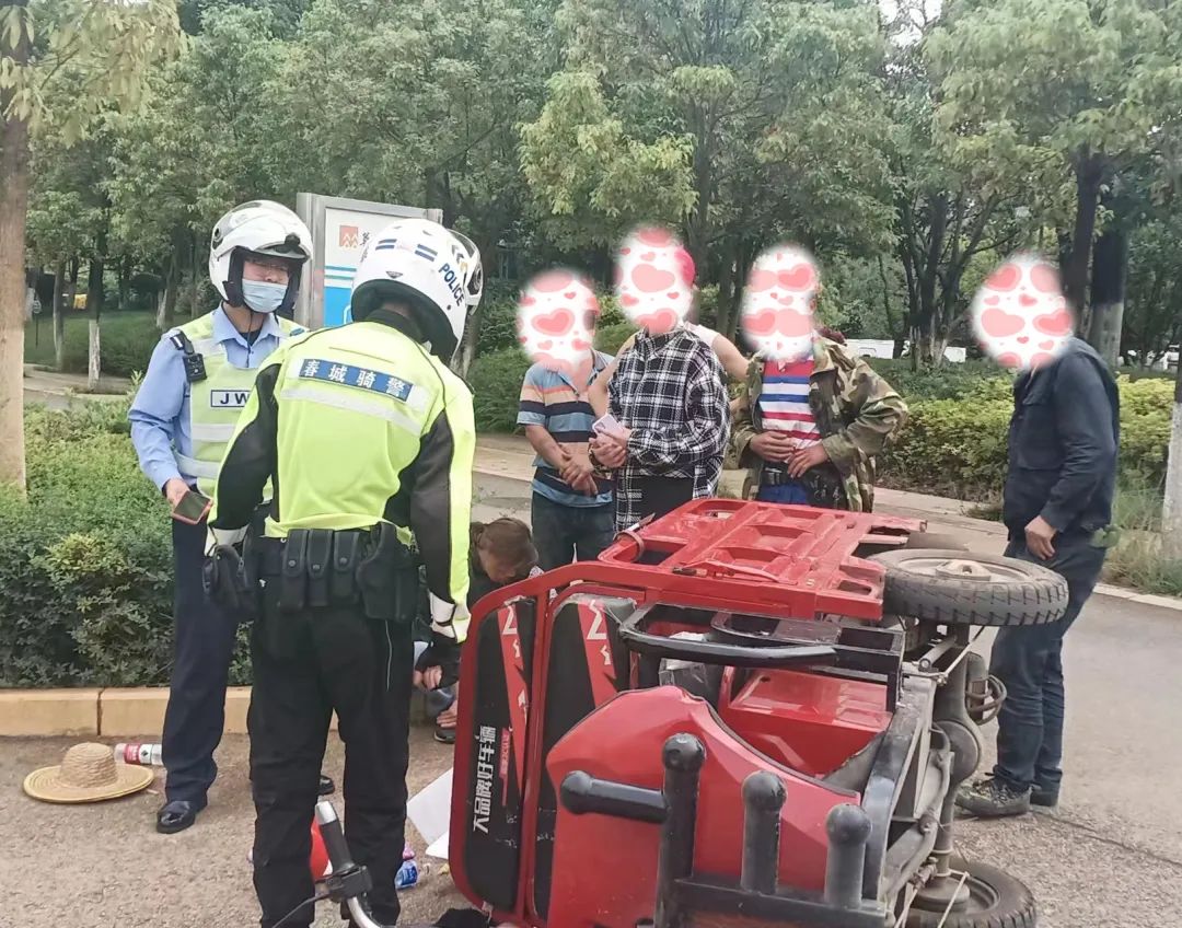 昆明交警