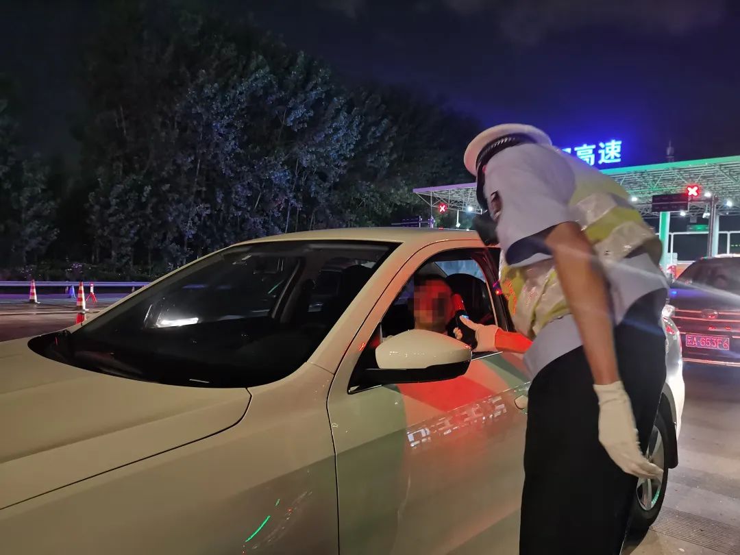 昆明交警