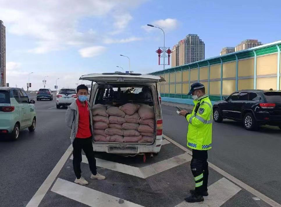 昆明交警