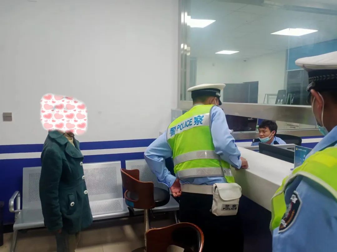昆明交警