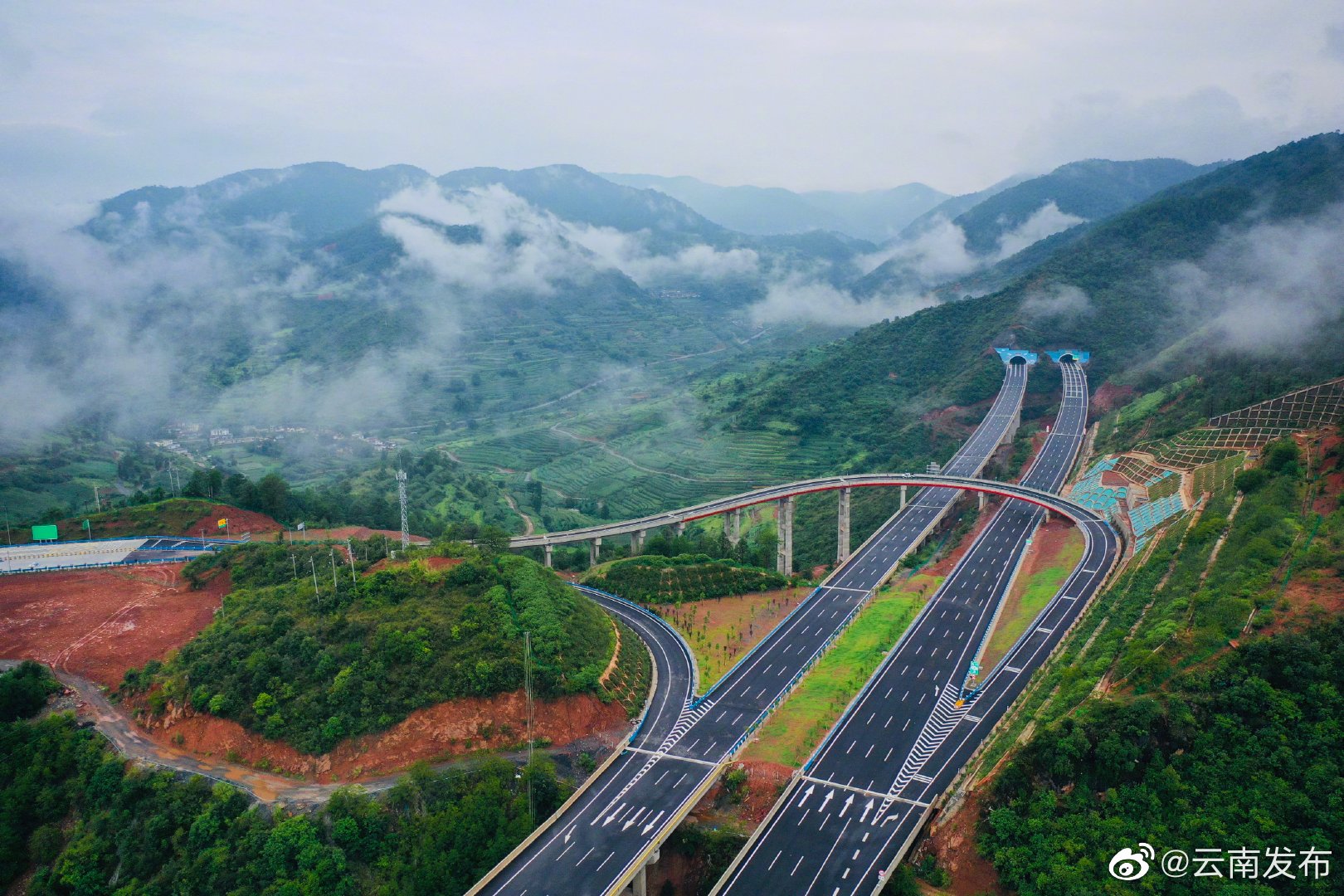 “云南发布”微博