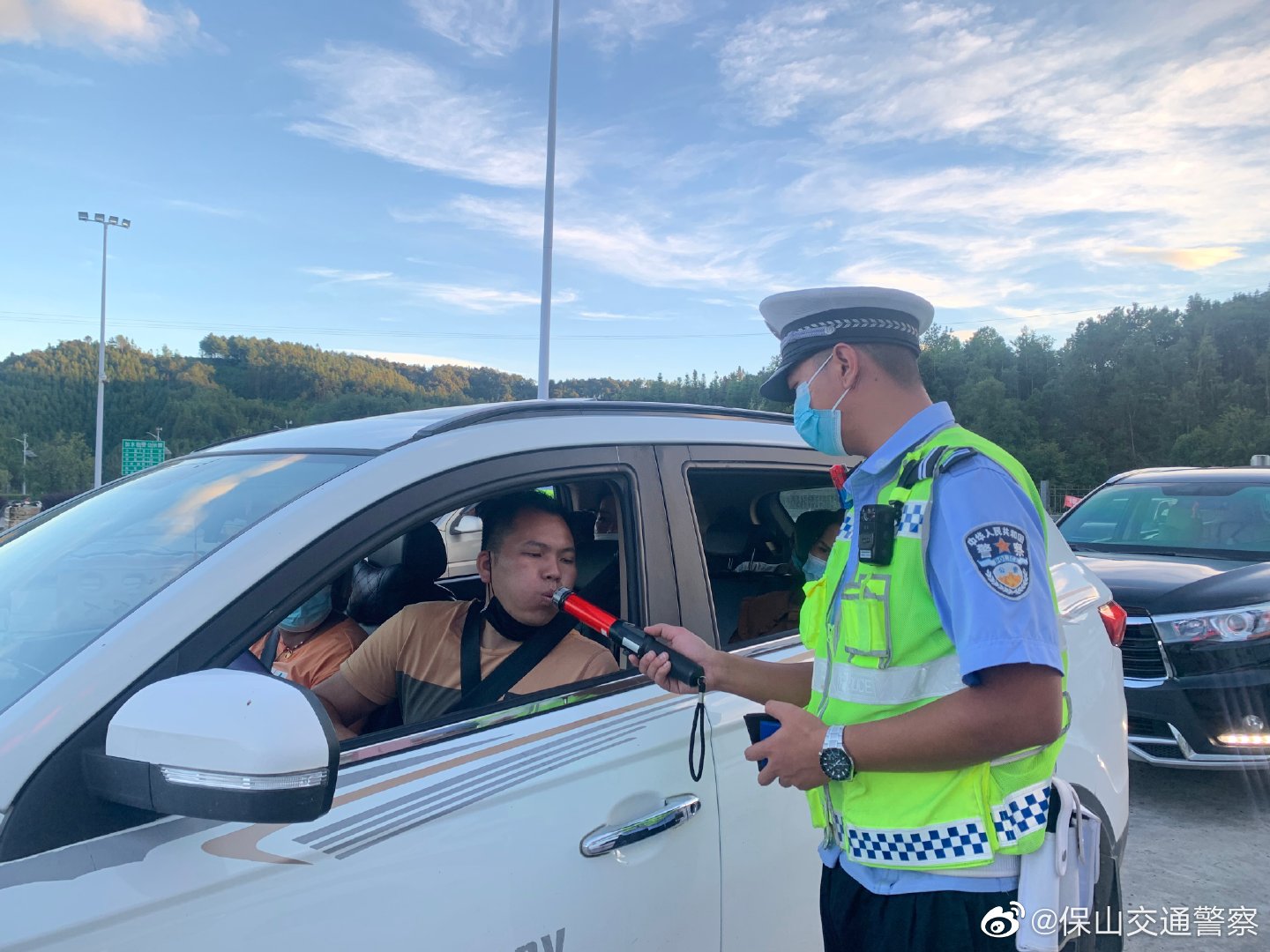 保山交通警察微博