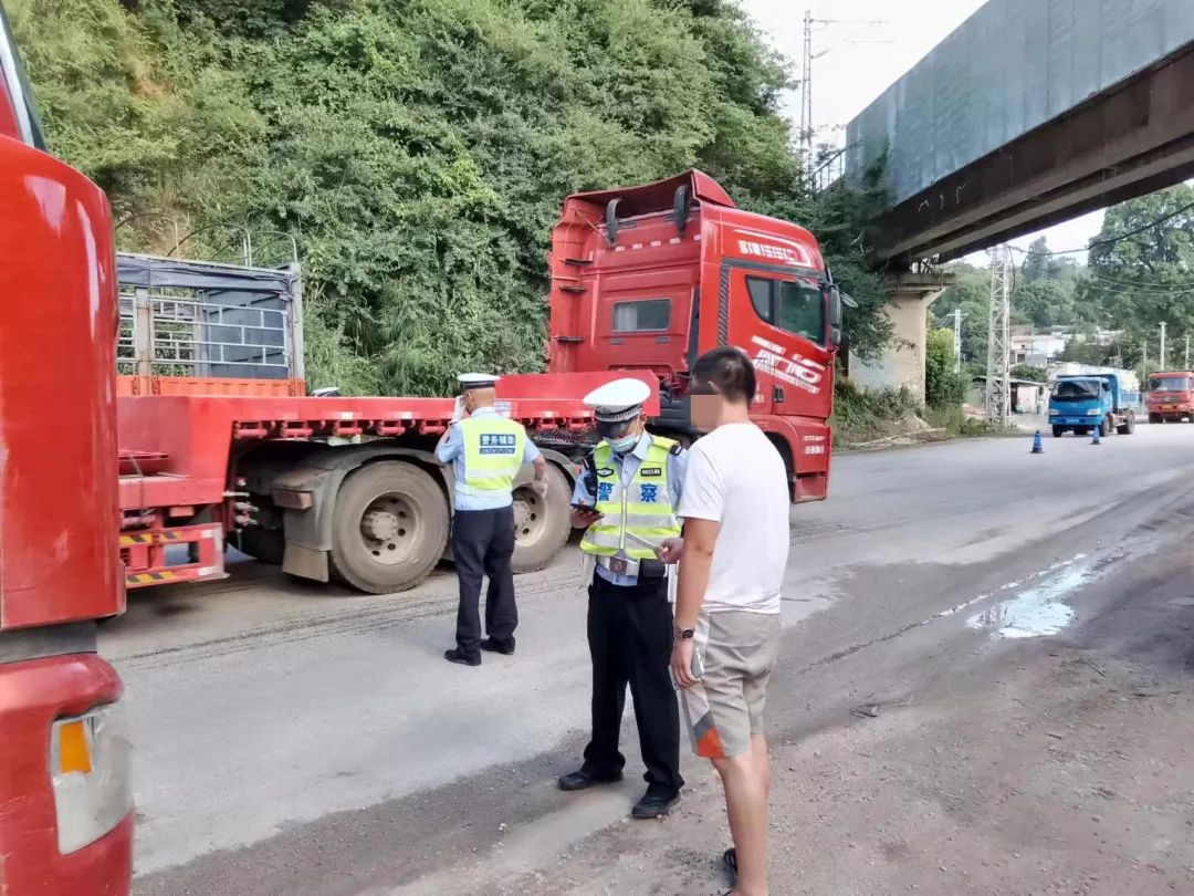 昆明交警
