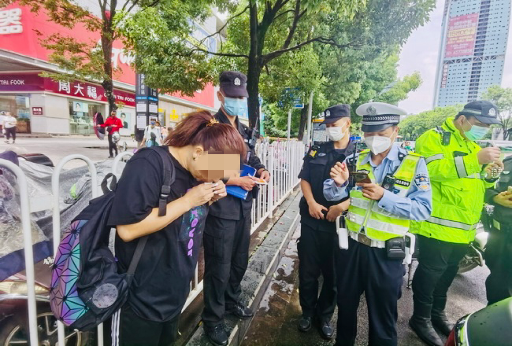 昆明交警