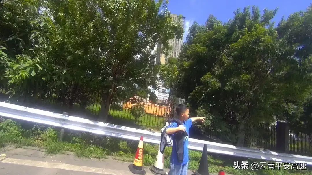 云南高速交警