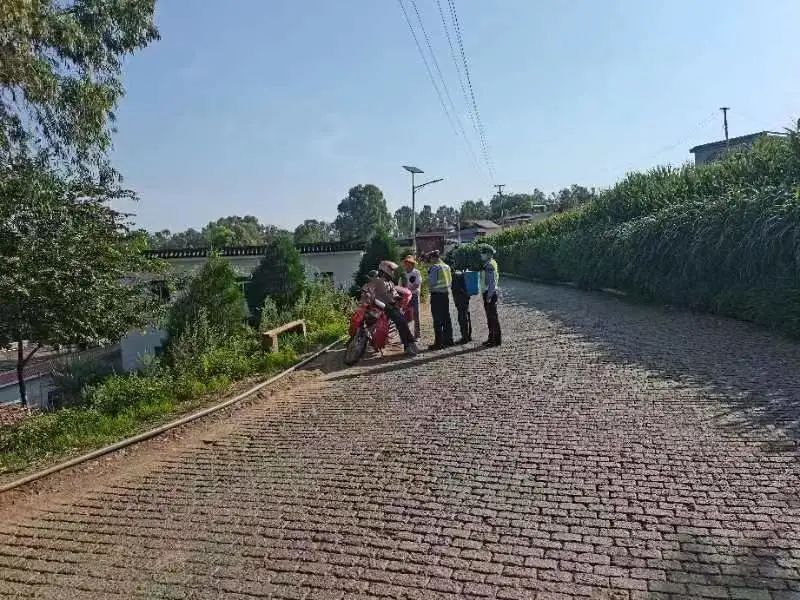 昆明交警