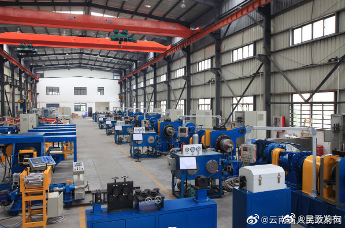 十年来我国装备工业增加值年均增长8.2%