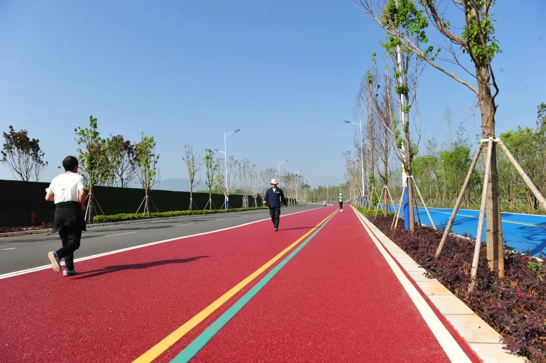 昆明西山发布