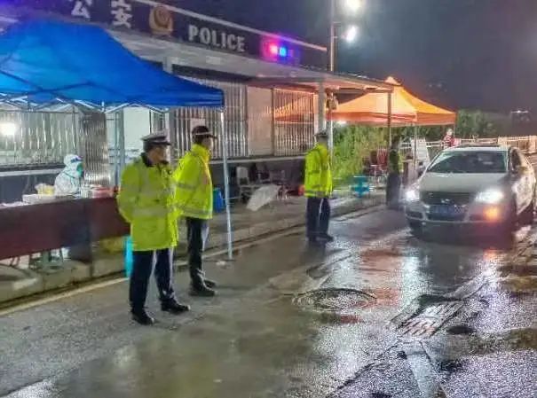 昆明交警