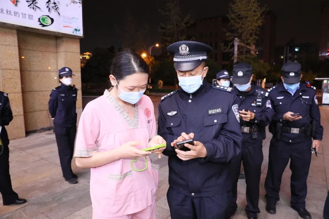 微观盘龙