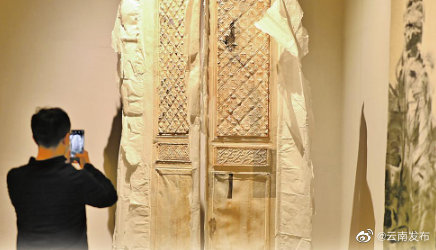 第十二届国际纤维艺术双年展在云南省博物馆开展