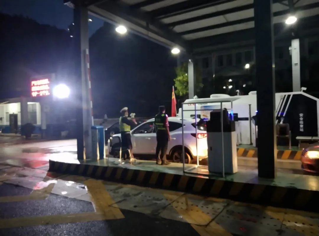 昆明交警