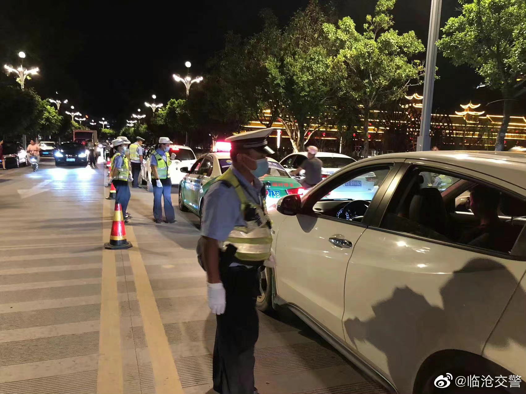 临沧交警微博