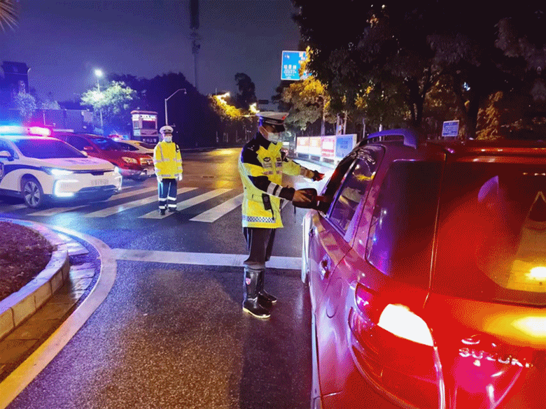 昆明交警
