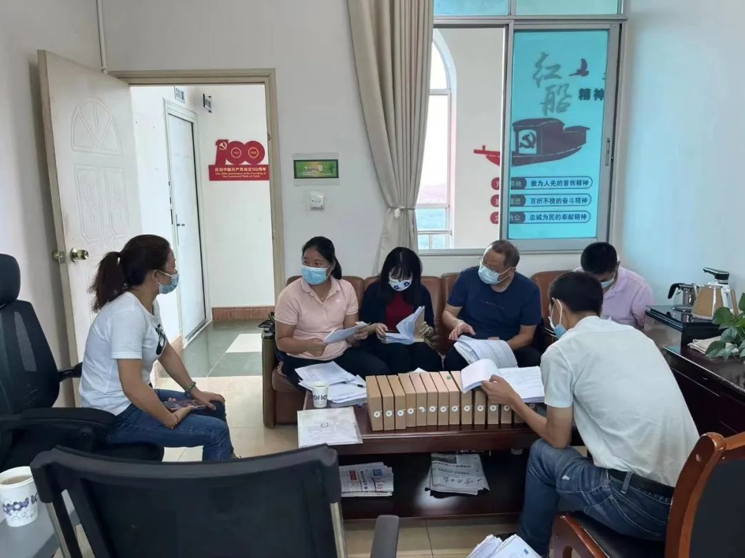 清风春城