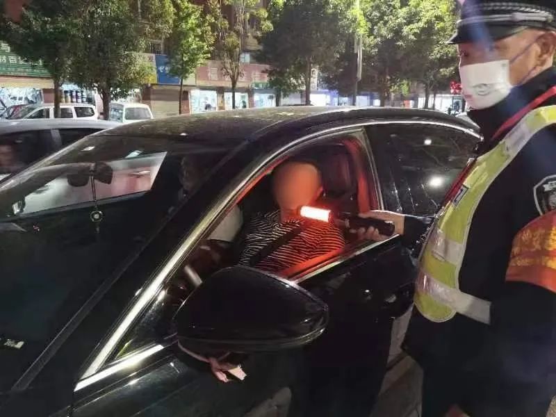 昆明交警