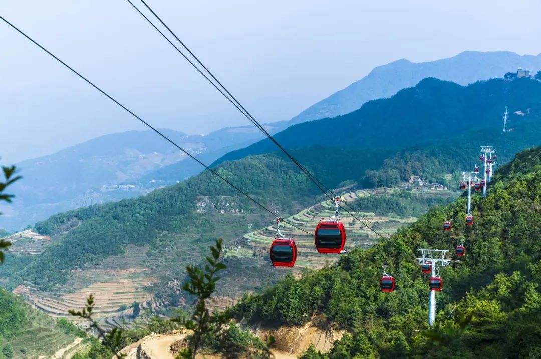 昆明轿子山旅游