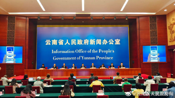 “一个群众一张卡”目标基本实现