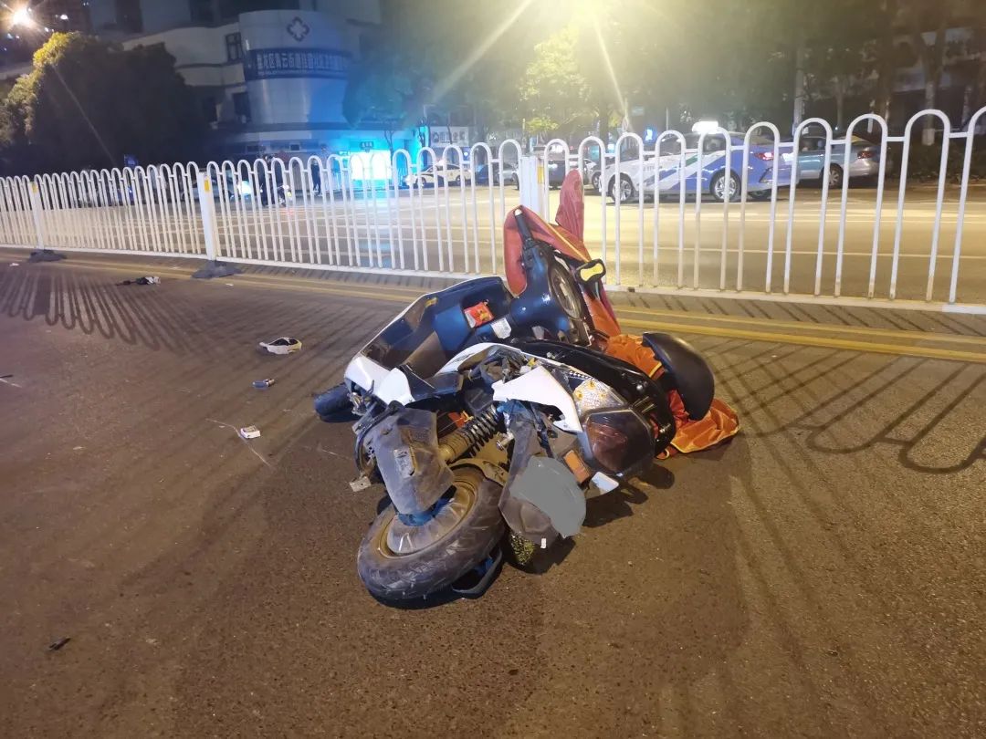 昆明交警