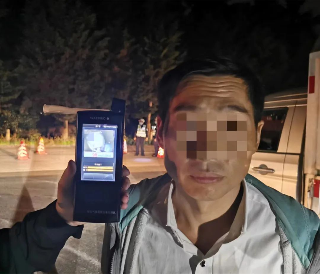 昆明交警