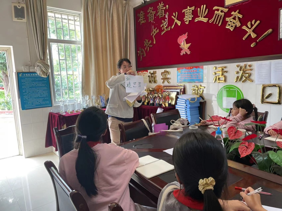 盘龙教育(微信)
