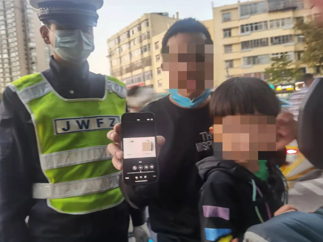 昆明交警